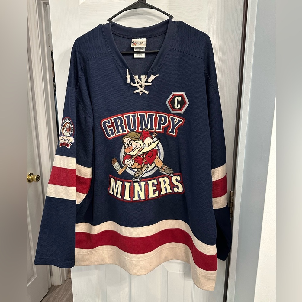 Vintage Walt Disney World Large Grumpy Miners Hockey Jersey